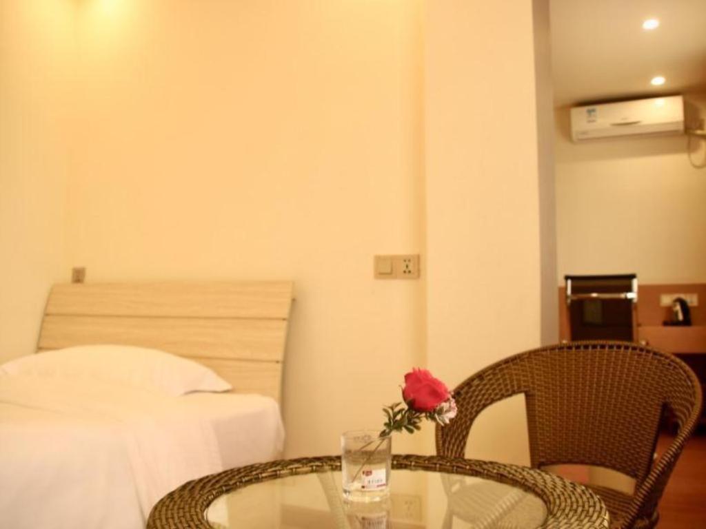Greentree Inn Zhejiang Ningbo South Railway Station Express Hotel Εξωτερικό φωτογραφία